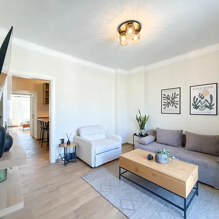 Luxury Downtown H1 * Thessaloniki
