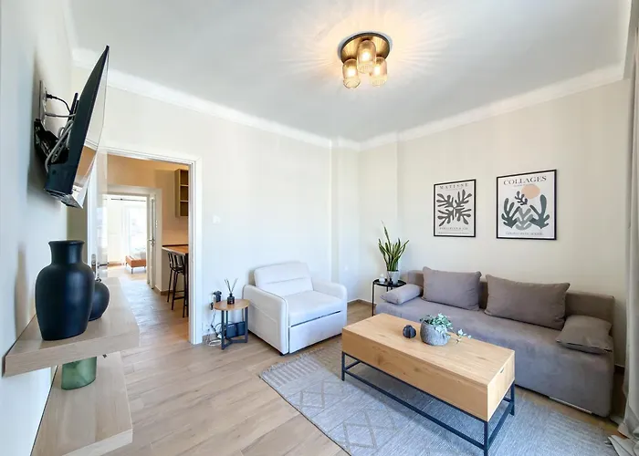 Luxury Downtown H1 * Salonic