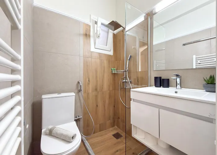 Luxury Downtown H1 * Salonic